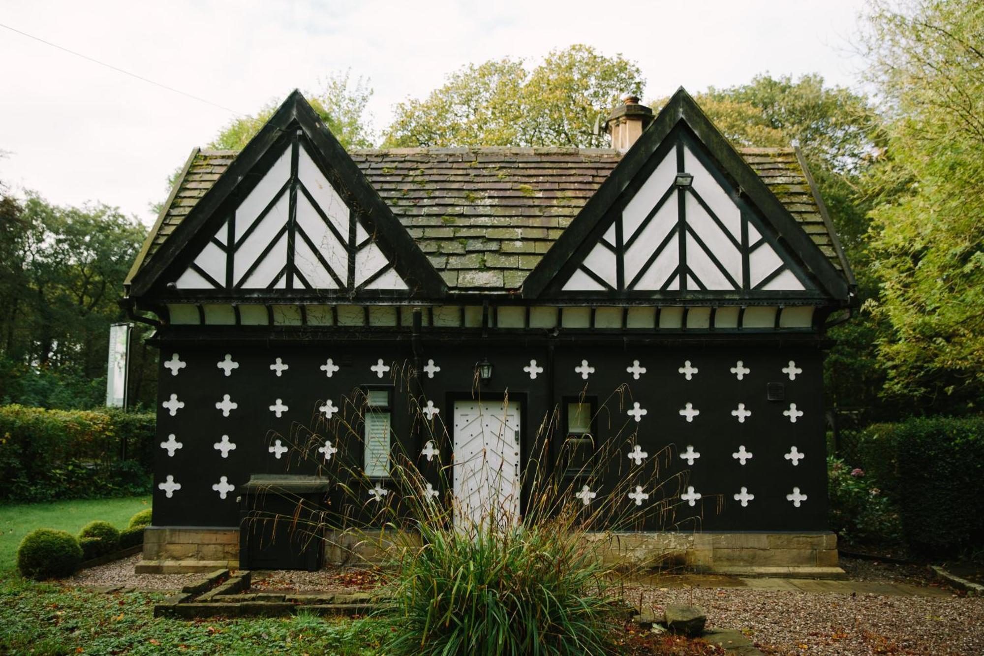 The Gatehouse At Samlesbury Hall Exterior photo
